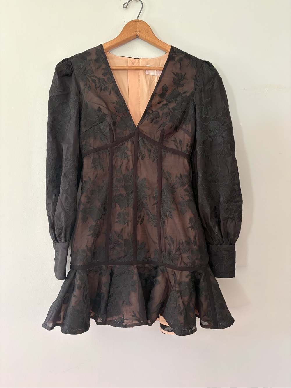 Keepsake The Label Wonderland Long Sleeve Mini Dress Black Lace NWT Size XS